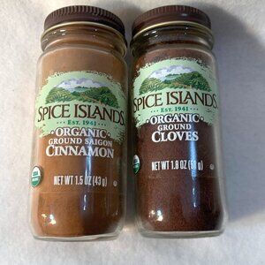 Lot of 2 Spice Islands Seasonings Glass Jars PreOwned Expired